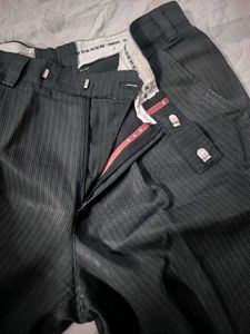 Men&#39;s Striped Grey Formal Pants