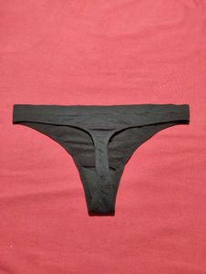 H&amp;M Thong Size.M
