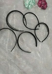 Pack Of Hair bands With Free Scrunchies