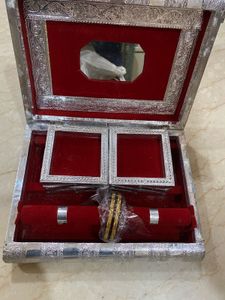 Vintage Maharani Shringar (Jewellery) Box