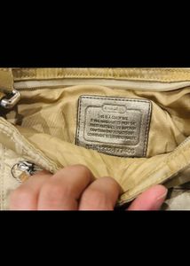 Coach Signature Hobo Bag With Crossbody