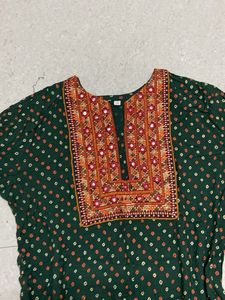 Green Embroidered Kurta