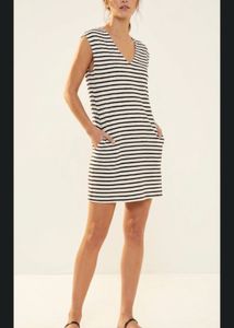H&amp;M Striped  Mini Dress With Pockets And Slit