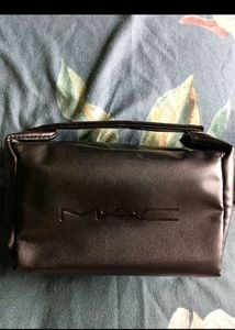Mac Black Travel Pouch