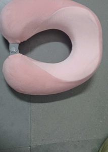 Pink Travel Neck Pillow From Miniso