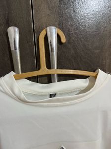 Stylish White Graphic Tee