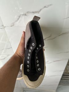 Zudio High Top Sneakers - Black (UK 7)