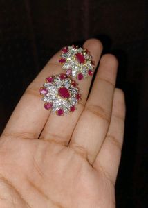 Ad Studs/tops