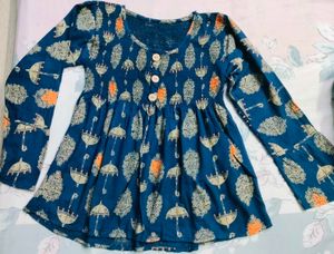 Patterned Three-Quarter Sleeve Top