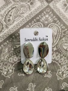 Elegant Teardrop Earrings