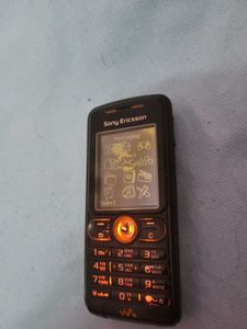 Sony Ericson W200i