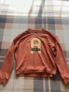 Athlete Graphic Sweatshirt