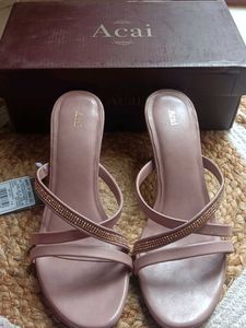 Acai Heels