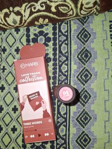 mars love track collection velvet lip tint