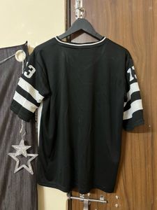 Chicago 23 Graphic T-Shirt