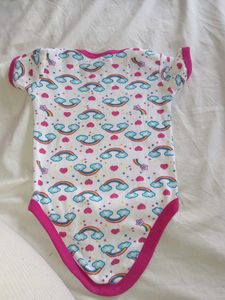 Rainbow Cloud Baby Onesie – Soft Cotton