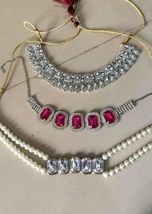 Jewellery 3 Piece Necklace