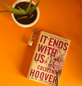 It Ends With Us - Colleen Hoover