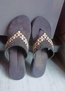 Black Slipper
