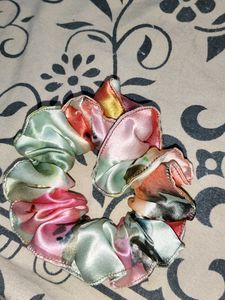 Floral Print Scrunchie