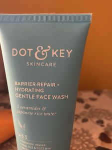 Dot &amp; Key Barrier Repair Face Wash