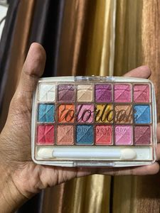 Eyeshadow Pallet Small