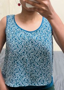 Stylish Sleeveless Top