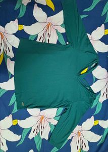 Roadster Green Top With Sexy Neck