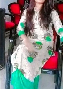 Green &amp; White Kurta