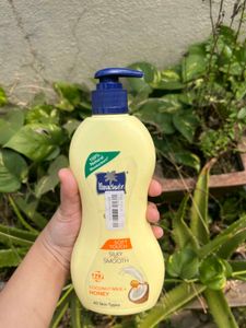 Parachute Soft Touch Body Lotion 400ml