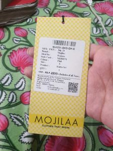 Elegant Pink Embroidered Kurta Set