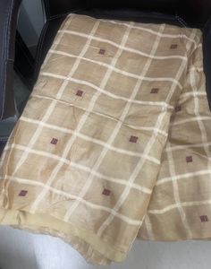 Elegant Beige colour Tussar Silk with Maroon butti
