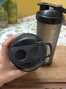 2 Boldfit Plastic Typhoon Gym Shaker Bottle