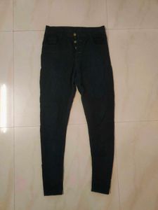 Miss Chase Black fit Denim Jeans with buttons