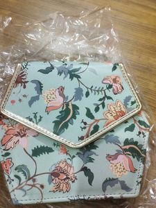Lakme Bag