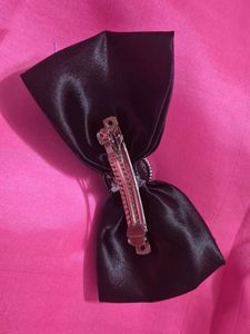 Black Hair Bow