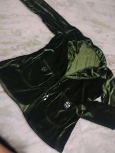 Green Velvet Jacket and muflor