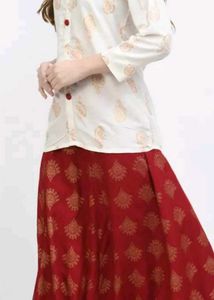 Women&#39; Top And Skirt