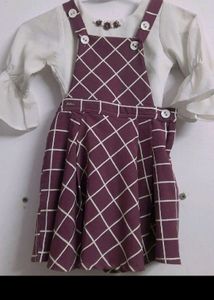 Pinfore Drass With White Top
