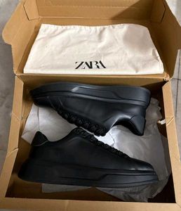 ZARA BLACK MONOCHROME CHUNKY SOLE SNEAKER 41