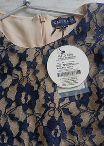 Elegant Lace Sheath Dress