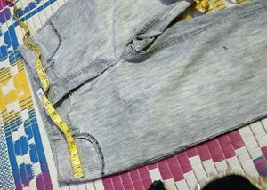 New Jeans with Beautiful Shirt Top