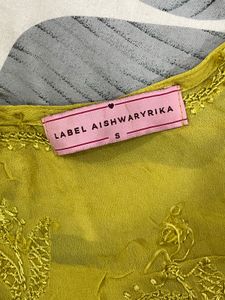 Nykaa Label Aishwaryrika Green Chikankari Kurti