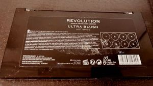 Revolution Blush Palette
