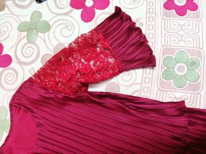 Stretchable Material Top