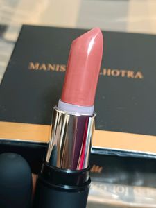 Swiss Beauty Pure Matte Lipstick