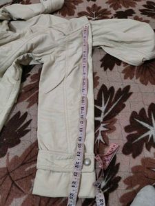 Coat/Jacket For Winters