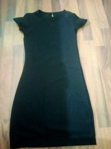 Black Bodycon Dress