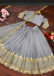 Elegant Grey Embroidered Kurta 3psSet