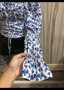 Floral Print Crop Top